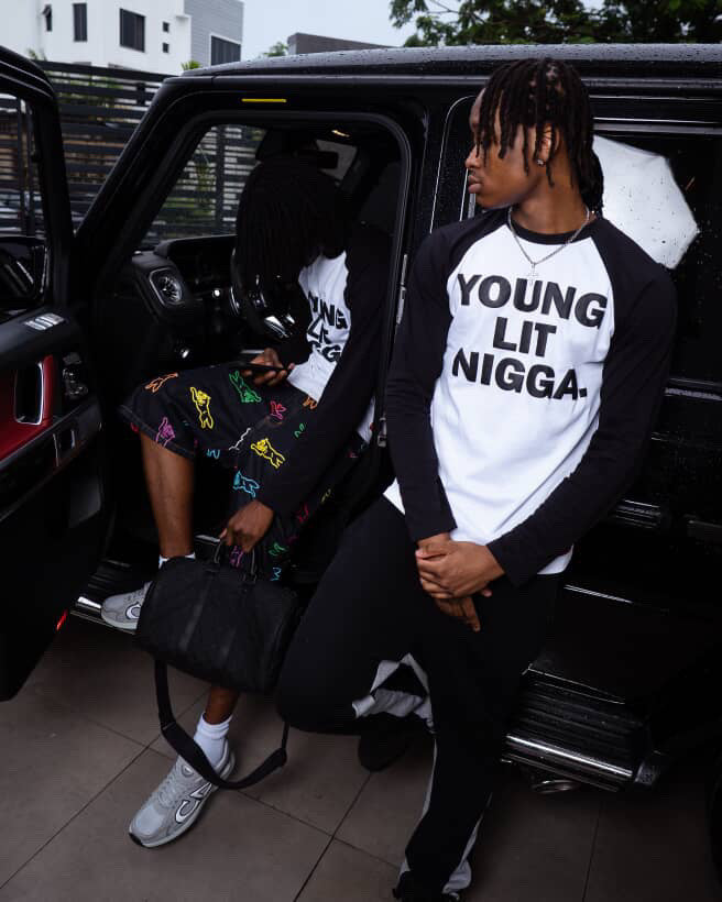 YLN LONGLEEVE BLACK