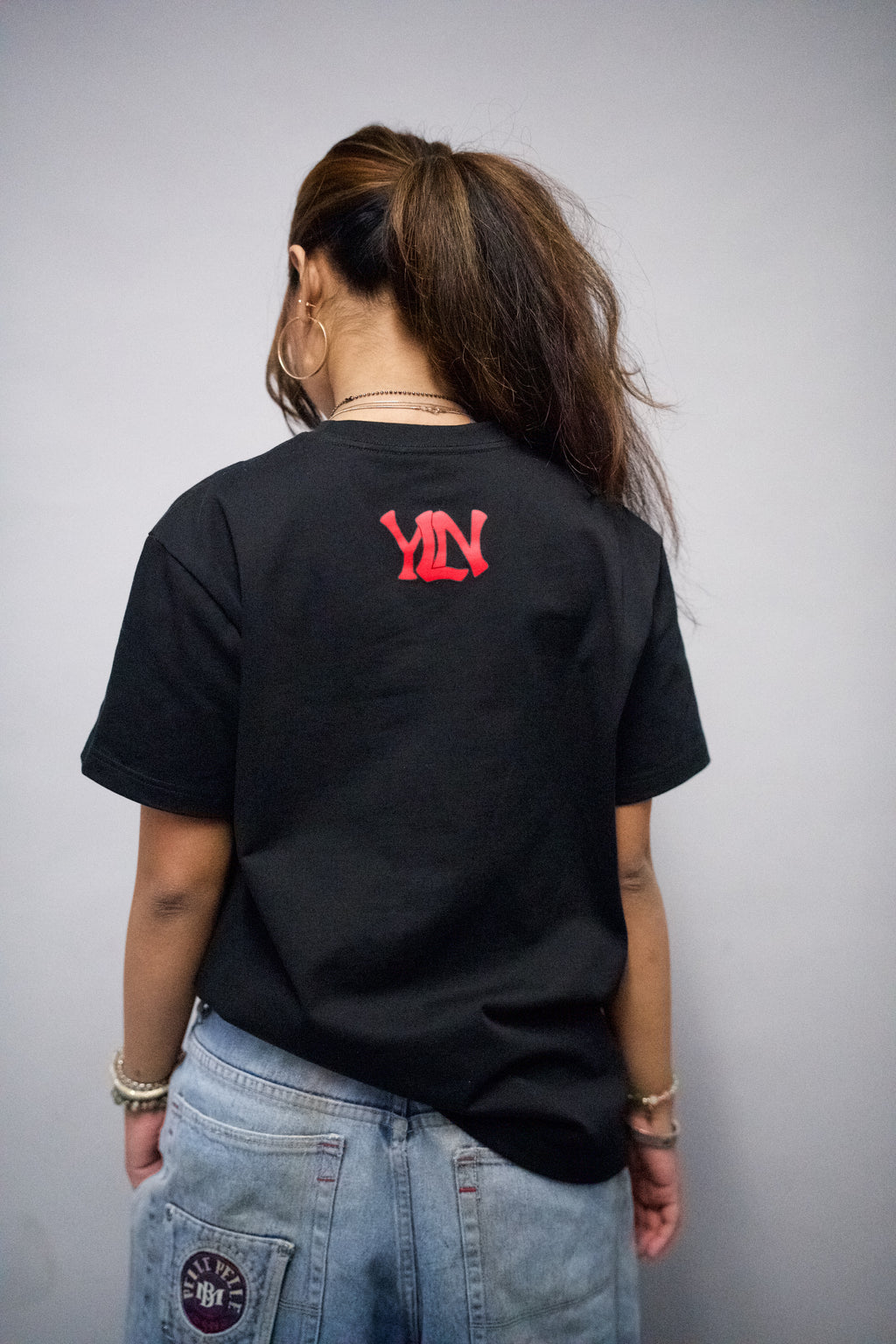 SAVE THE WORLD TEE BLACK